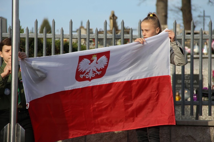 Odsłonięcie pomnika Niepodległości w Jodłowej