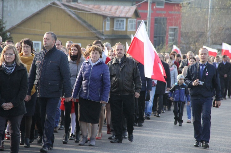 Odsłonięcie pomnika Niepodległości w Jodłowej