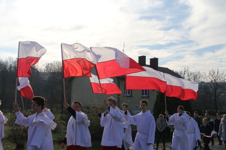 Odsłonięcie pomnika Niepodległości w Jodłowej