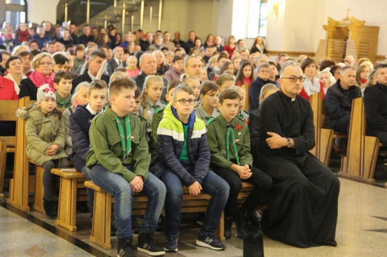 Odsłonięcie pomnika Niepodległości w Jodłowej