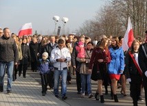 Odsłonięcie pomnika Niepodległości w Jodłowej