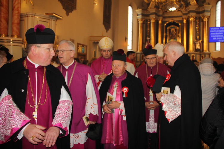 Uroczystości ku czci św. Wiktorii w Łowiczu - procesja