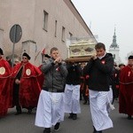 Uroczystości ku czci św. Wiktorii w Łowiczu - procesja