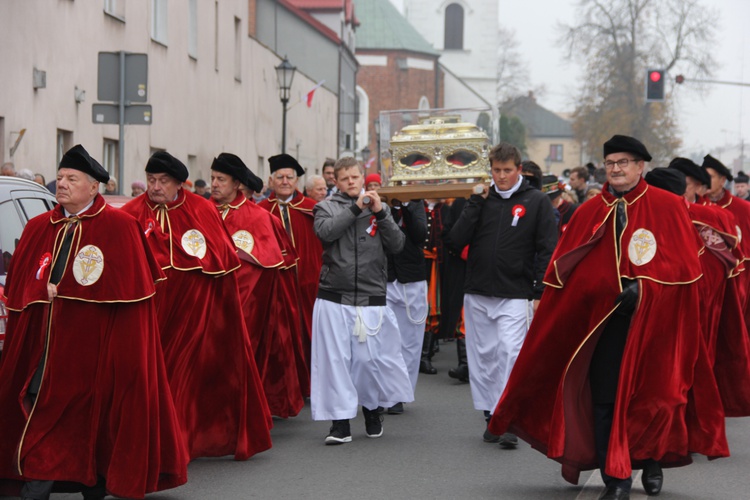 Uroczystości ku czci św. Wiktorii w Łowiczu - procesja