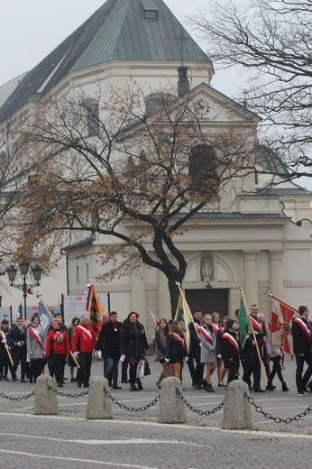 Uroczystości ku czci św. Wiktorii w Łowiczu - procesja