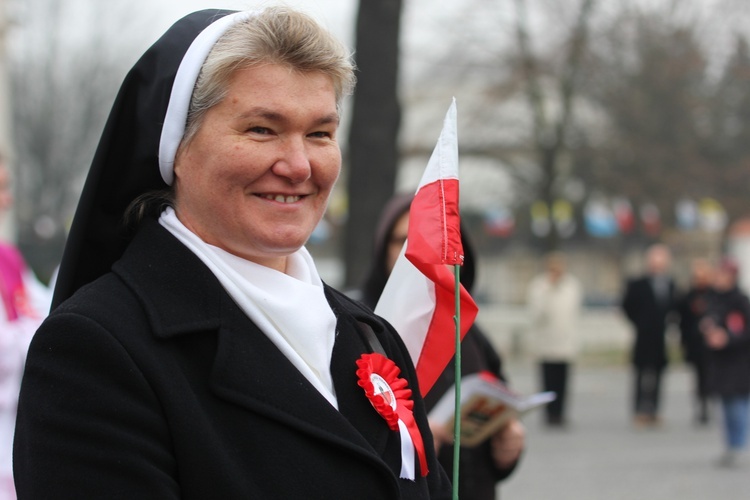 Uroczystości ku czci św. Wiktorii w Łowiczu - procesja