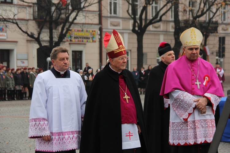 Uroczystości ku czci św. Wiktorii w Łowiczu - procesja