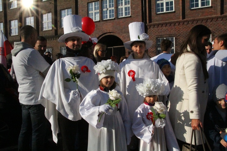 Radosna Parada Niepodległości cz. 4 (z. pl. Społecznego)