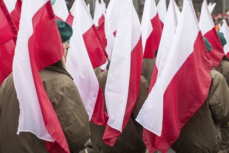 Czerwona łuna nad Warszawą, czyli IX Marsz Niepodległości