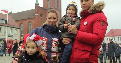 Jacy Polacy? Piękni, roztropni, kulturalni