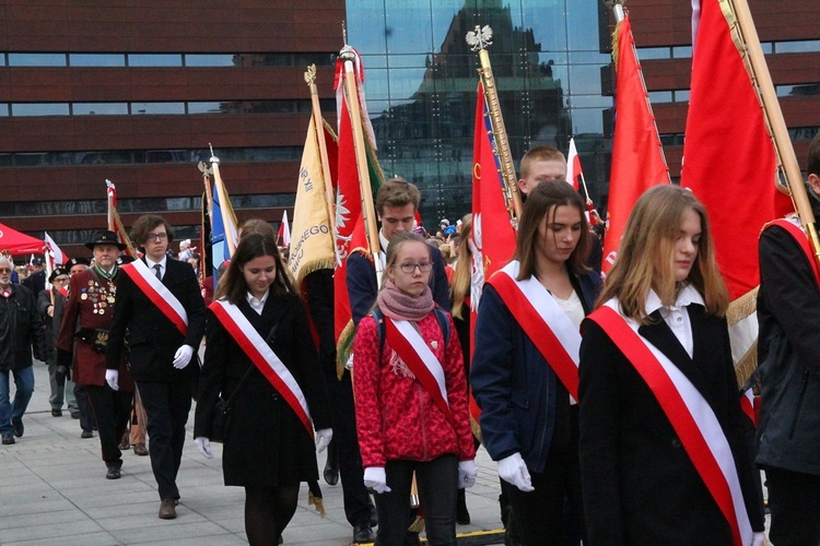 Radosna Parada Niepodległości cz. 5 (na pl. Wolności)