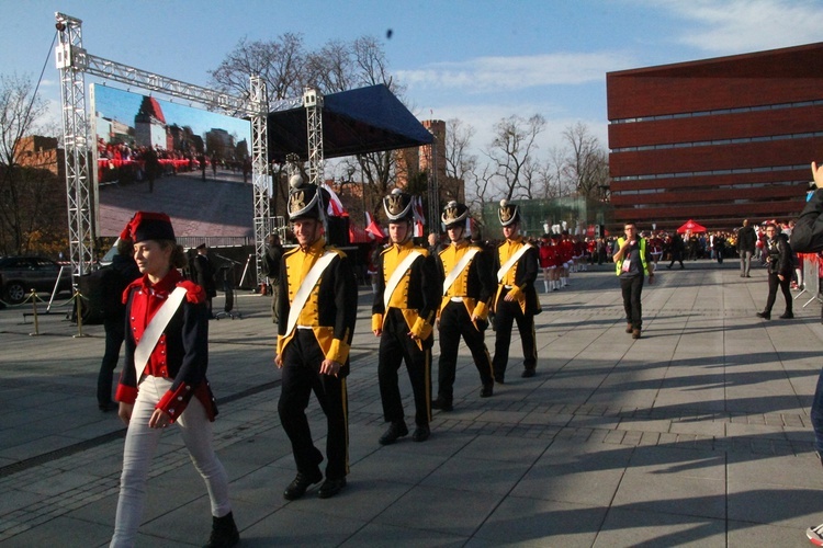 Radosna Parada Niepodległości cz. 5 (na pl. Wolności)