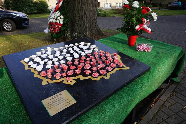 Obchody 100. rocznicy odzyskania niepodległości przez Polskę w Szczawnie-Zdroju