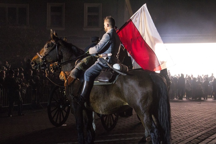 Tarnobrzeskie drogi do Niepodległej