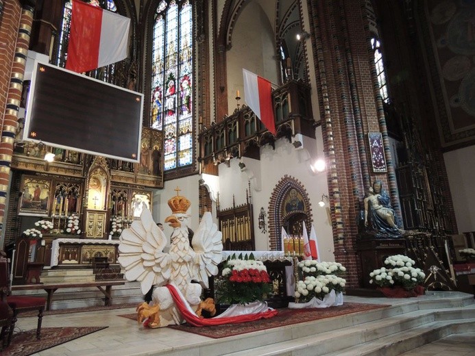Obchody 100. rocznicy odzyskania niepodległości przez Polskę w Wałbrzychu cz. 02