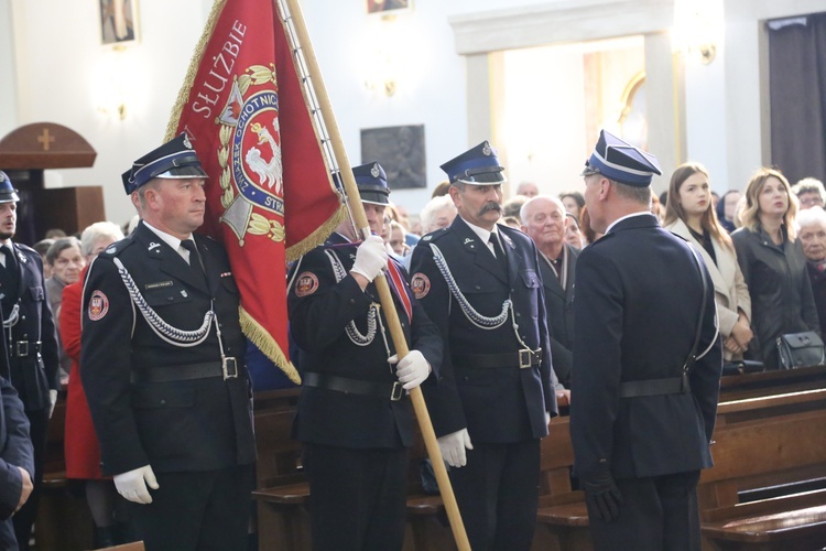 Tablica pamiątkowa w Dąbrowie Tarnowskiej