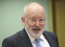 Timmermans poparł Gersdorf w sporze o środki tymczasowe TSUE 