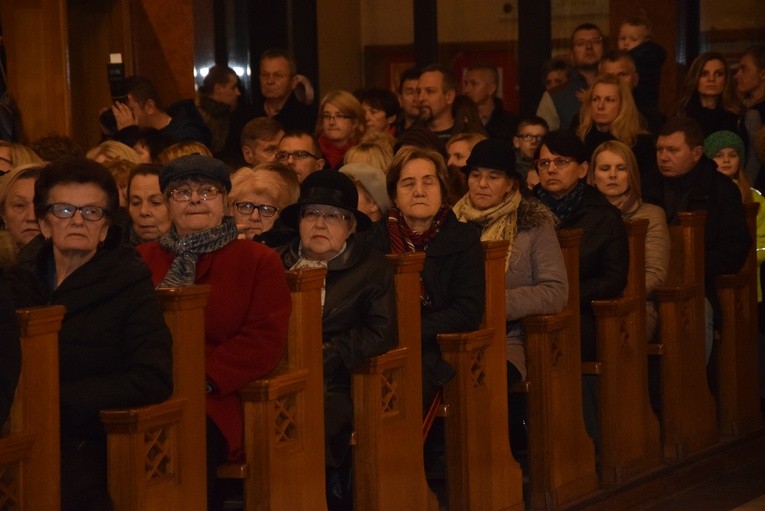 Eucharystia i koncert podczas obchodów święta niepodległości w Sochaczewie