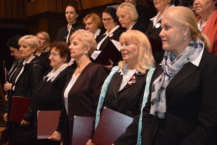 Eucharystia i koncert podczas obchodów święta niepodległości w Sochaczewie