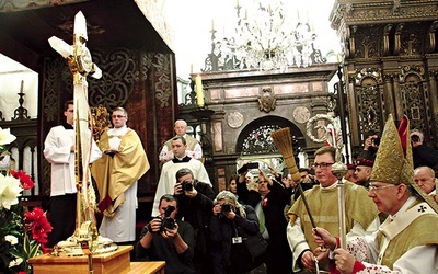 Monstrancja trafi do sanktuarium św. Jana Pawła II, gdzie będzie służyła do stałej adoracji Najświętszego Sakramentu.