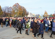 Ciało ks. Mieczysława złożono do grobu na cmentarzu przy ul. Agrykola. W uroczystości wzięli udział bp Jacek Jezierski, bp Jan Styrna i bp Józef Wysocki.