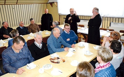 Spotkania odbywają się w parafii w Opolu-Gosławicach.