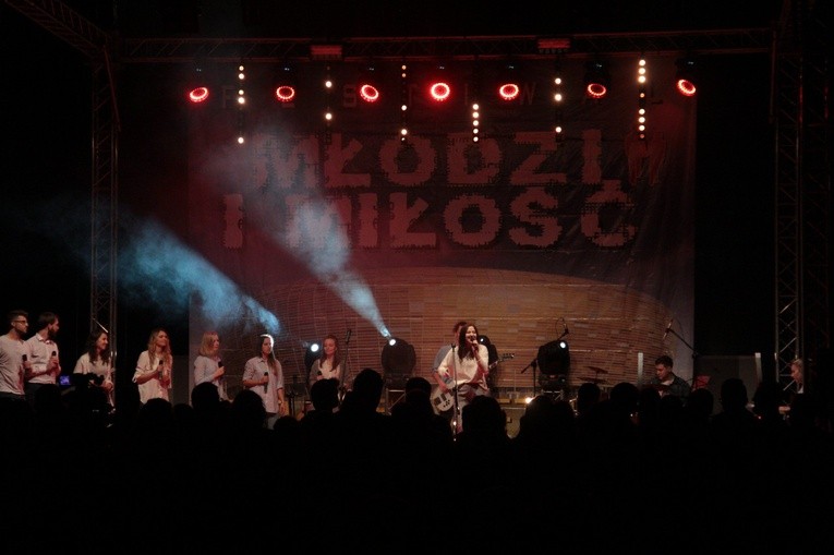 10. Forum "Młodzi i Miłość"