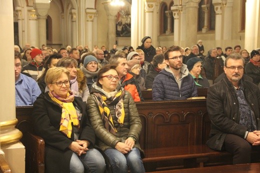 Krajowe Forum Adoracji Najświętszego Sakramentu w Parafiach 