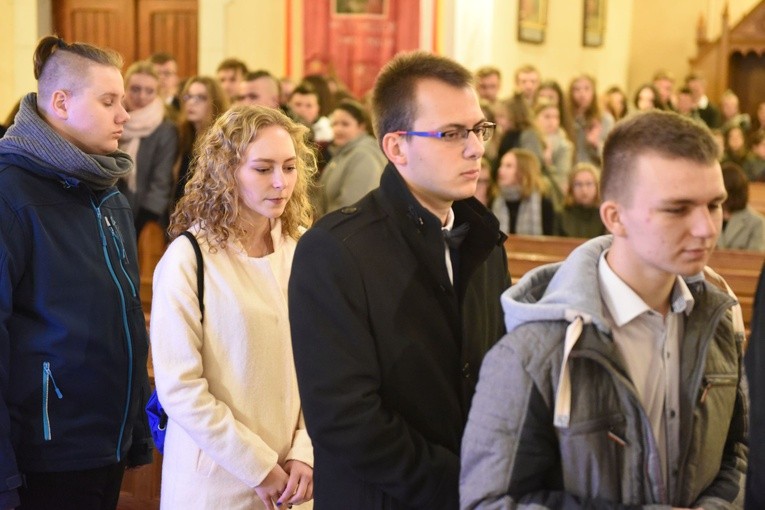 Wadowicki zjazd młodych - kościół św. Anny