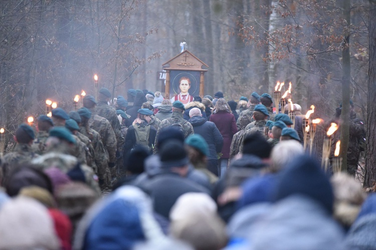 Droga Krzyżowa w Wał-Rudzie