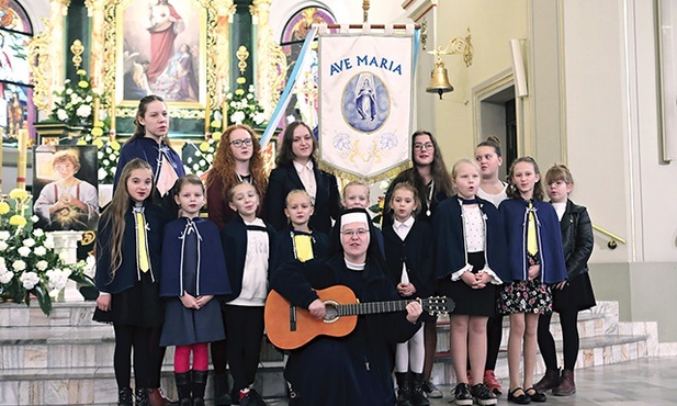„Ave Maria” – na ustach to,  co na sztandarze