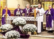 Modlitwie przewodniczył metropolita warmiński.