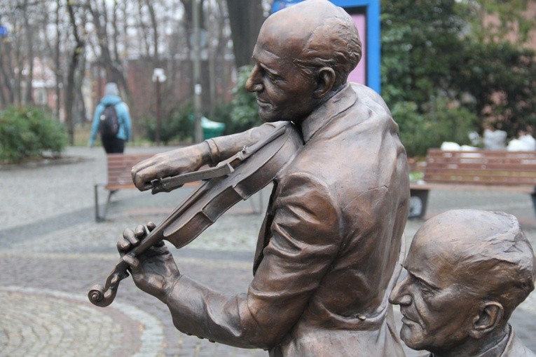 Odsłonięcie pomnika w Rybniku