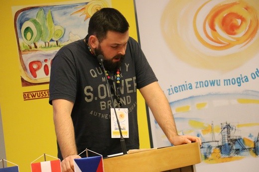 Szczyt klimatyczny młodych