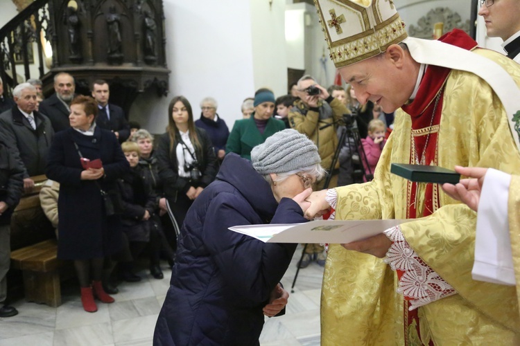 Medale "Dei Regno Servire"