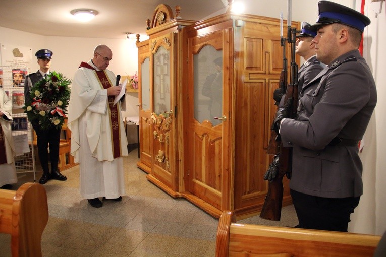 Zaduszki policyjne w Gdańsku Złotej Karczmie