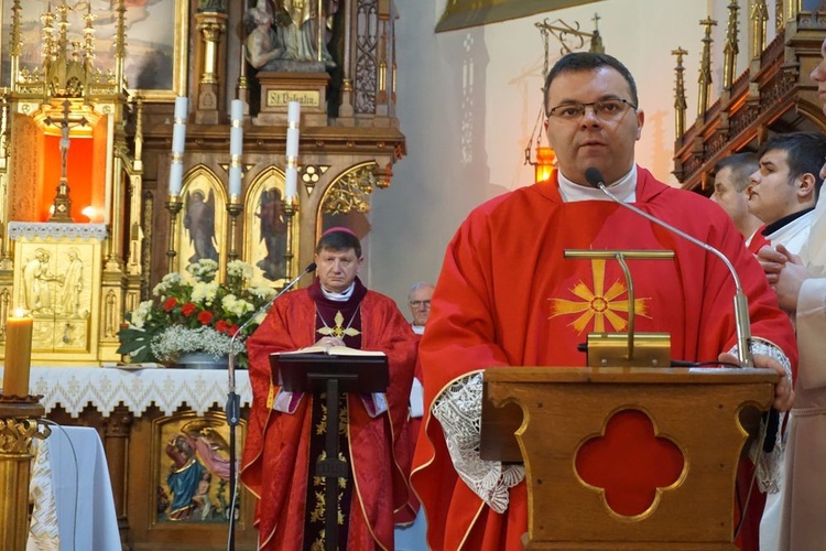 Msz św. odpustowa w parafii św. Katarzyny Aleksandryjskiej w Nowej Rudzie-Słupcu.