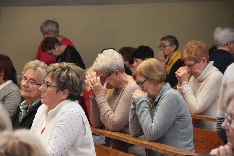 Rekolekcje Parafialnych Zespołów Caritas w Rokitnie