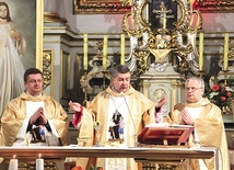 Dziękczynnej Mszy św. przewodniczył bp Wojciech Osial.