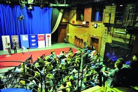 Młodzieżowe Warsztaty Dziennikarskie odbywają się tradycyjnie w siedzibie TVP3 Lublin.