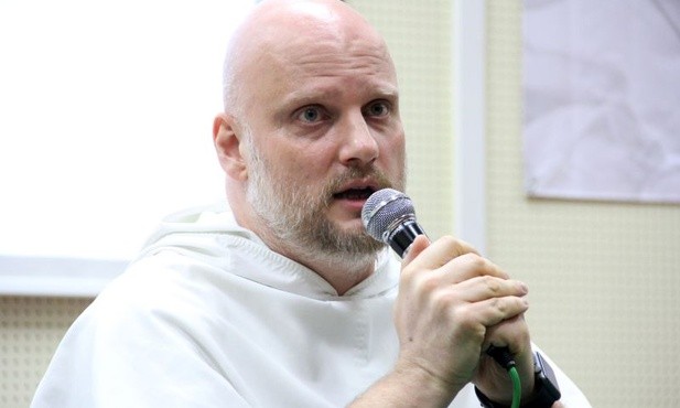 O. Adam Szustak: Jak pomagać?