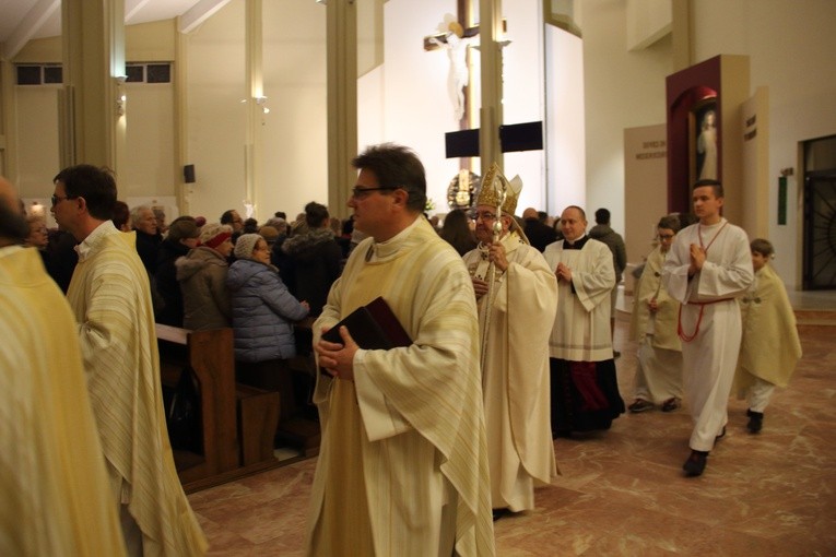 Figura św. Michała Archanioła poświęcona w kościele MB Fatimskiej w Gdańsku