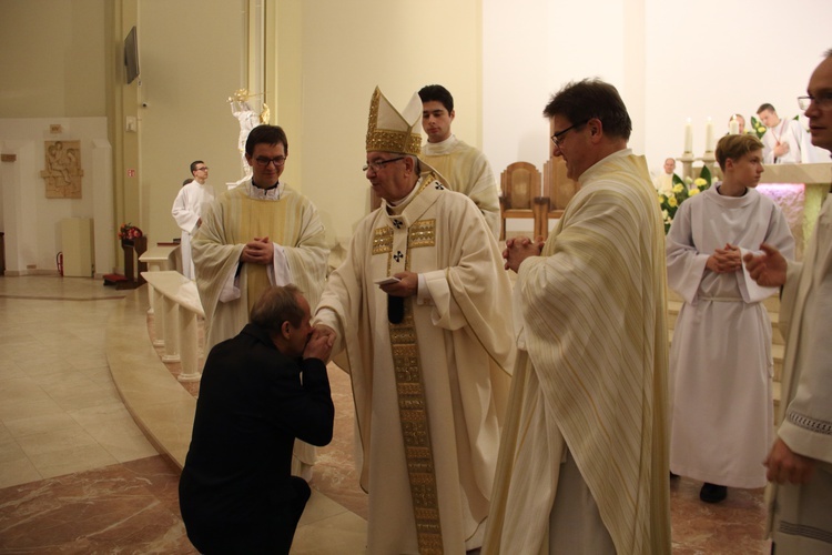 Figura św. Michała Archanioła poświęcona w kościele MB Fatimskiej w Gdańsku