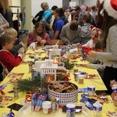 Gdyńska szkoła jezuitów wsparła hospicjum Bursztynowa Przystań