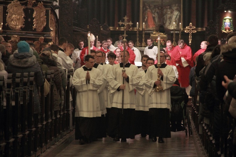 Eucharystia z okazji jubileuszu 40-lecia Odnowy w Duchu Świętym