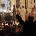 Eucharystia z okazji jubileuszu 40-lecia Odnowy w Duchu Świętym