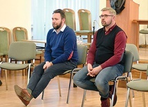 Waldemar i Piotr w czasie świdnickich warsztatów z nowej formy nauczania.