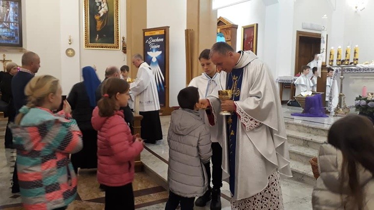 Parafia Najświętszego Serca Pana Jezusa w Starej Miłosnie