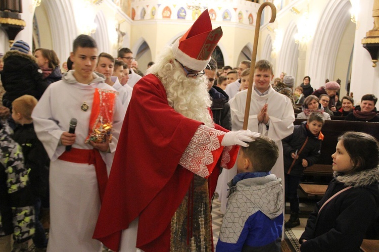 Nowi lektorzy i św. Mikołaj w Ciężkowicach