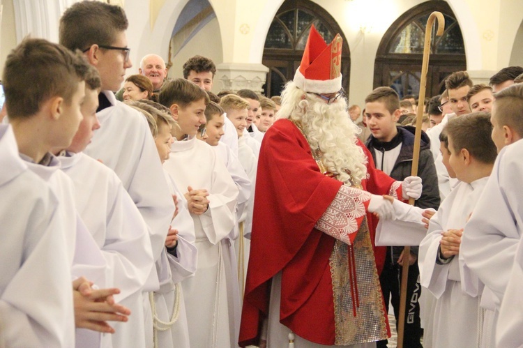 Nowi lektorzy i św. Mikołaj w Ciężkowicach